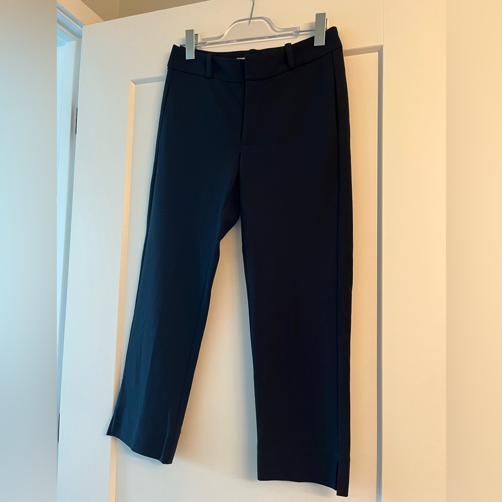 Women’s Black Cropped Pants - Never been worn!